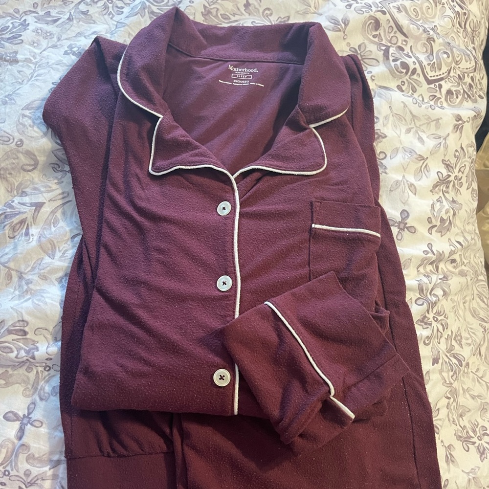 Dreamy 2-Piece Maternity Pajama Set - Picture 2 of 3